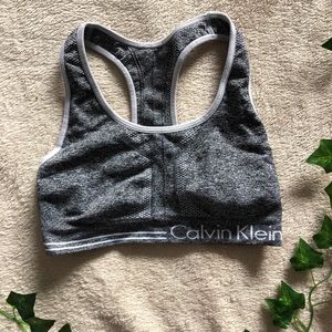 Calvin Cleo Sports bra